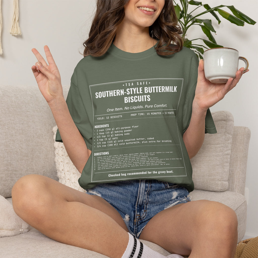 Southern Style Buttermilk Biscuits | Vintage Recipe Card T-Shirt — White Ink