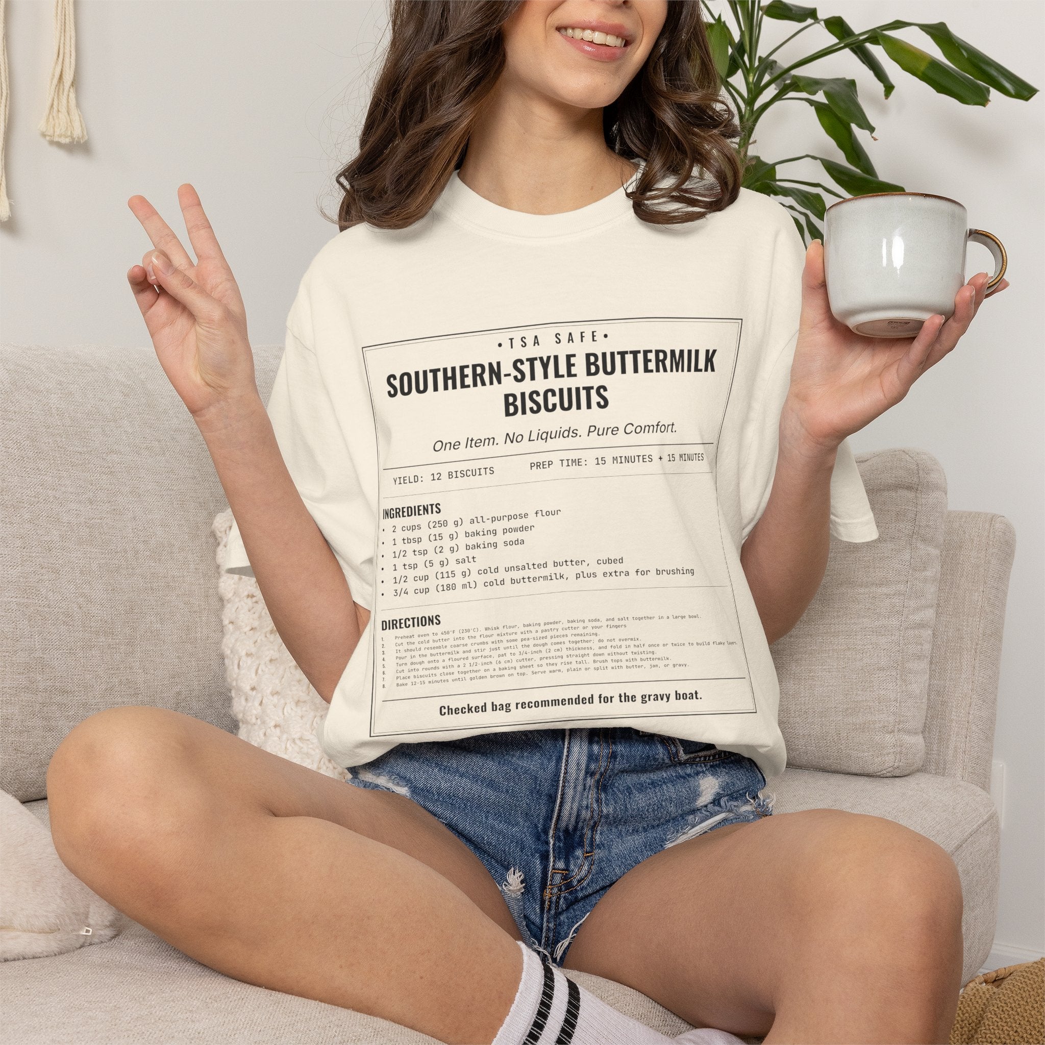 Southern Style Buttermilk Biscuits | Vintage Recipe Card T-Shirt — Black Ink