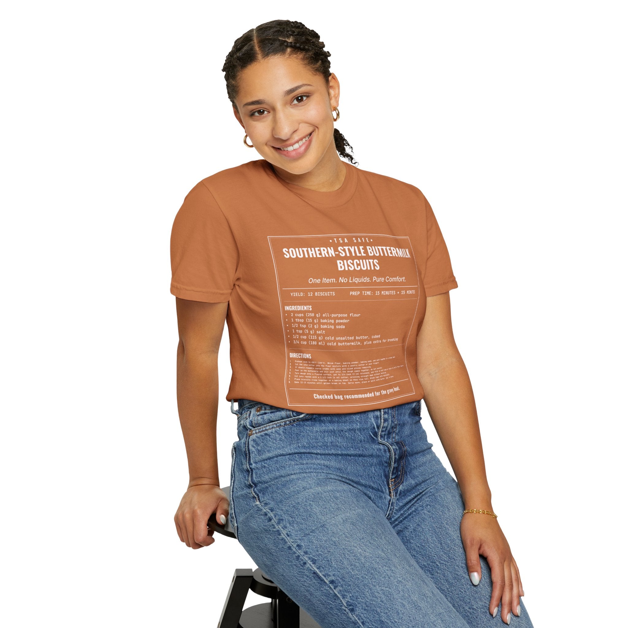 Southern Style Buttermilk Biscuits | Vintage Recipe Card T-Shirt — White Ink