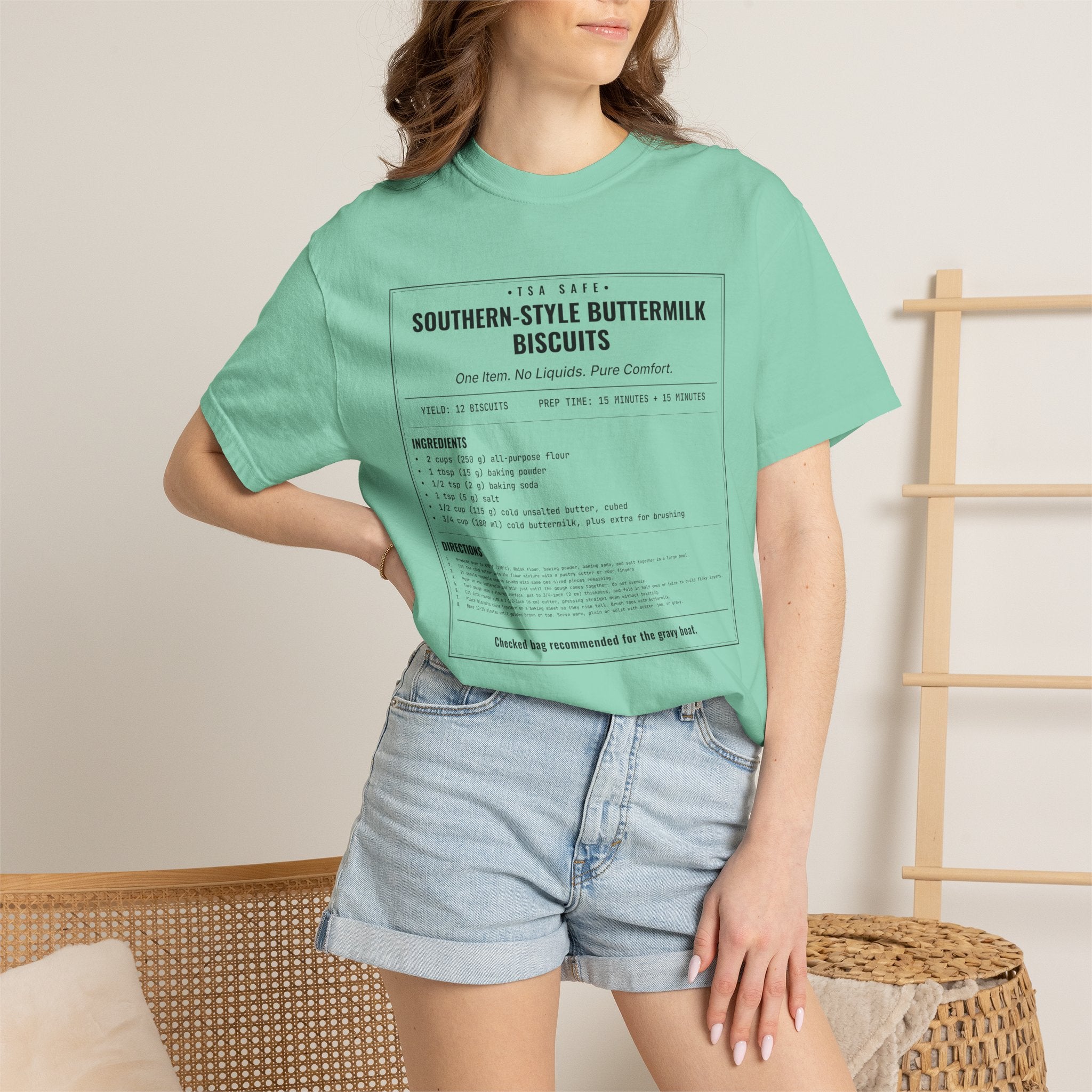 Southern Style Buttermilk Biscuits | Vintage Recipe Card T-Shirt — Black Ink