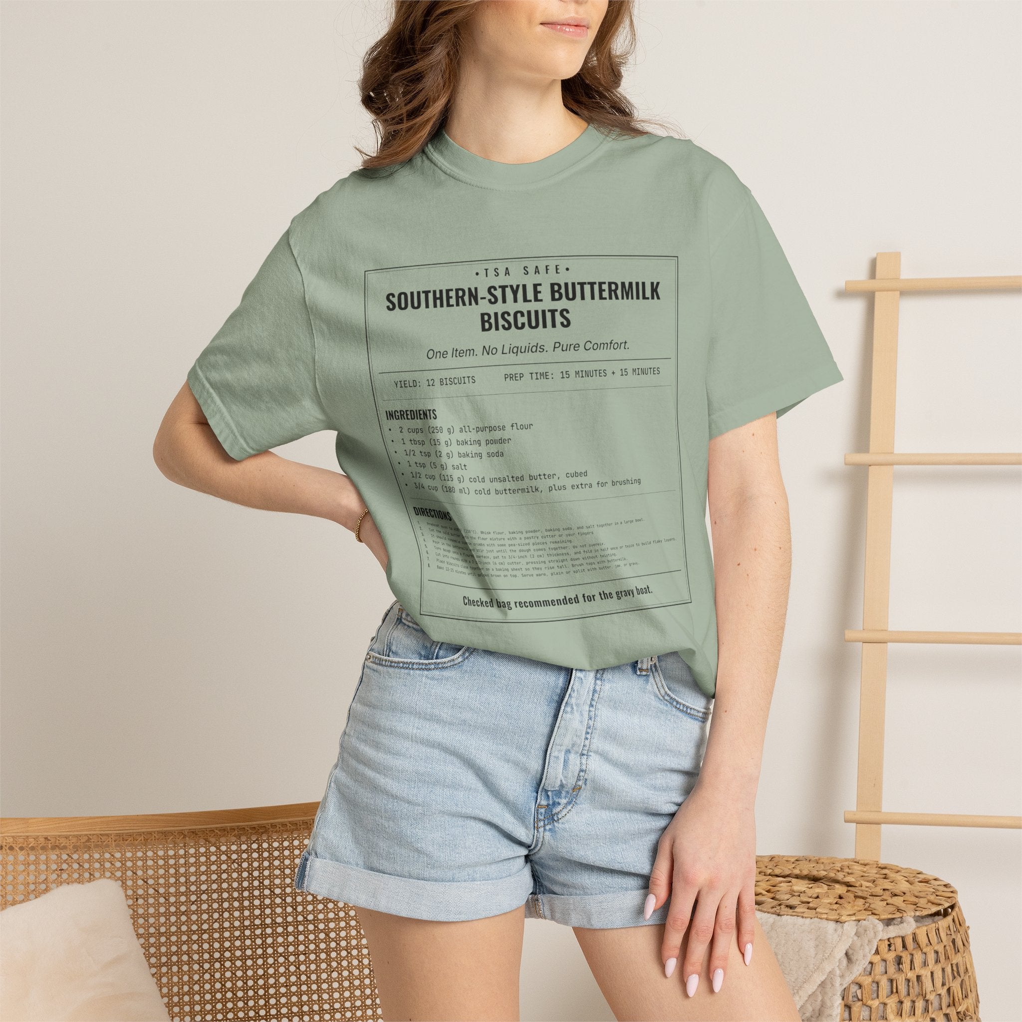 Southern Style Buttermilk Biscuits | Vintage Recipe Card T-Shirt — Black Ink