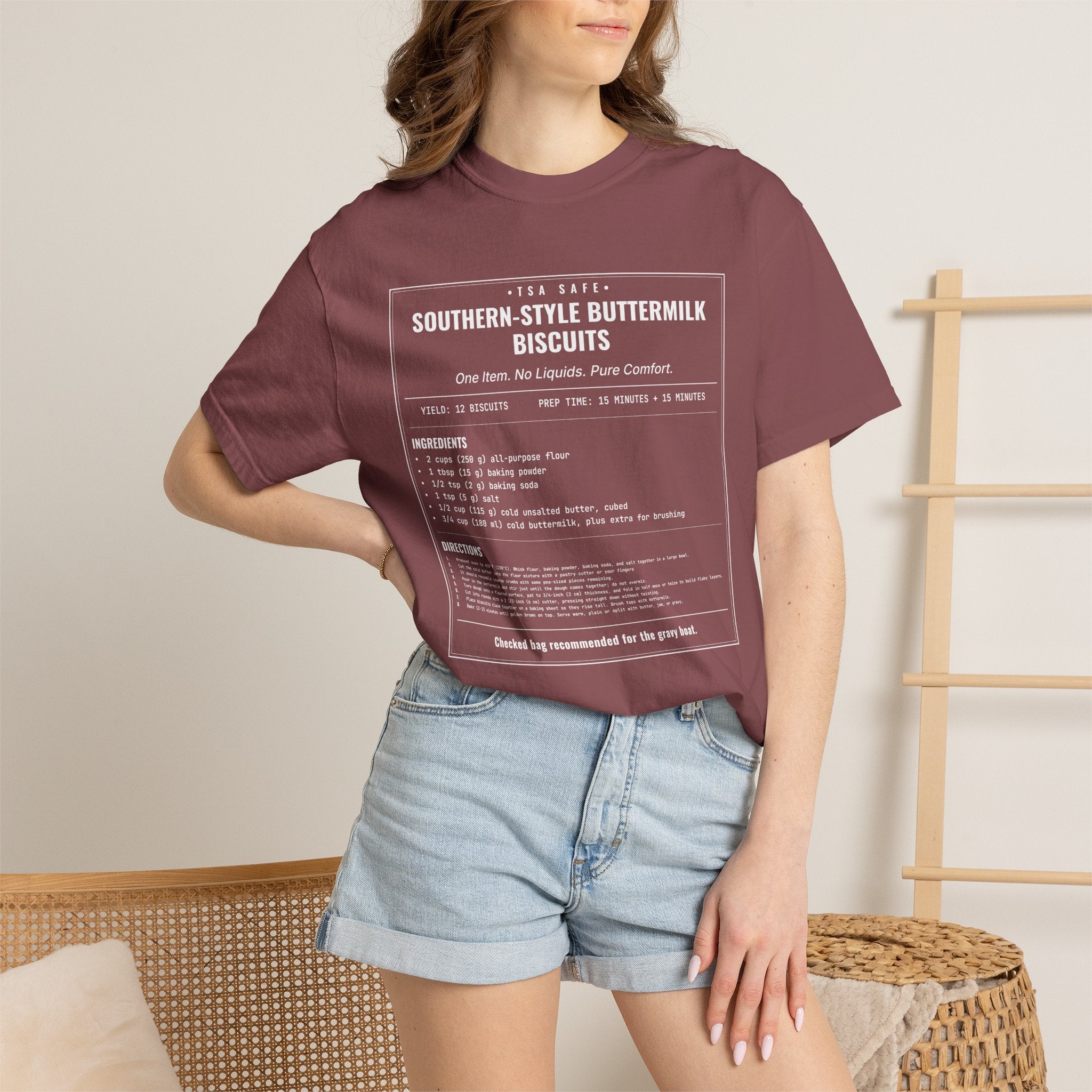 Southern Style Buttermilk Biscuits | Vintage Recipe Card T-Shirt — White Ink