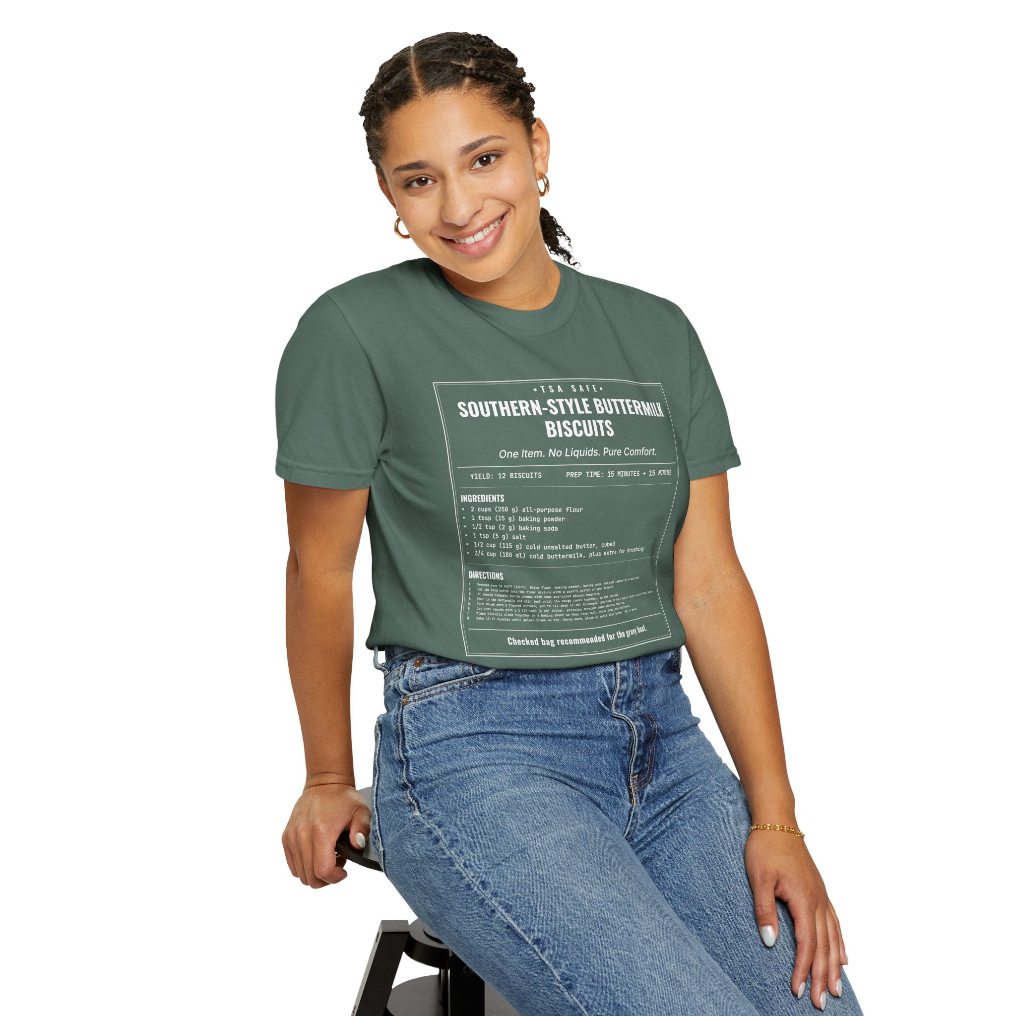 Southern Style Buttermilk Biscuits | Vintage Recipe Card T-Shirt — White Ink